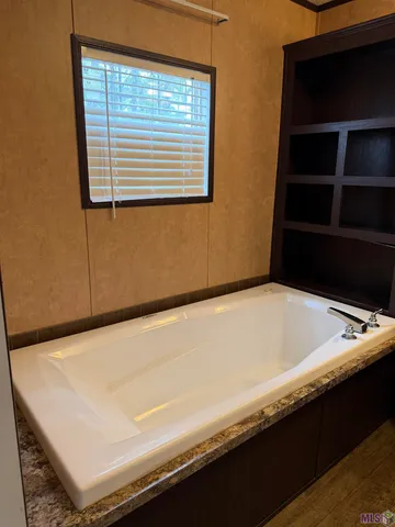 $179,000 | 27031 South Satsuma Road, Livingston, LA 70754