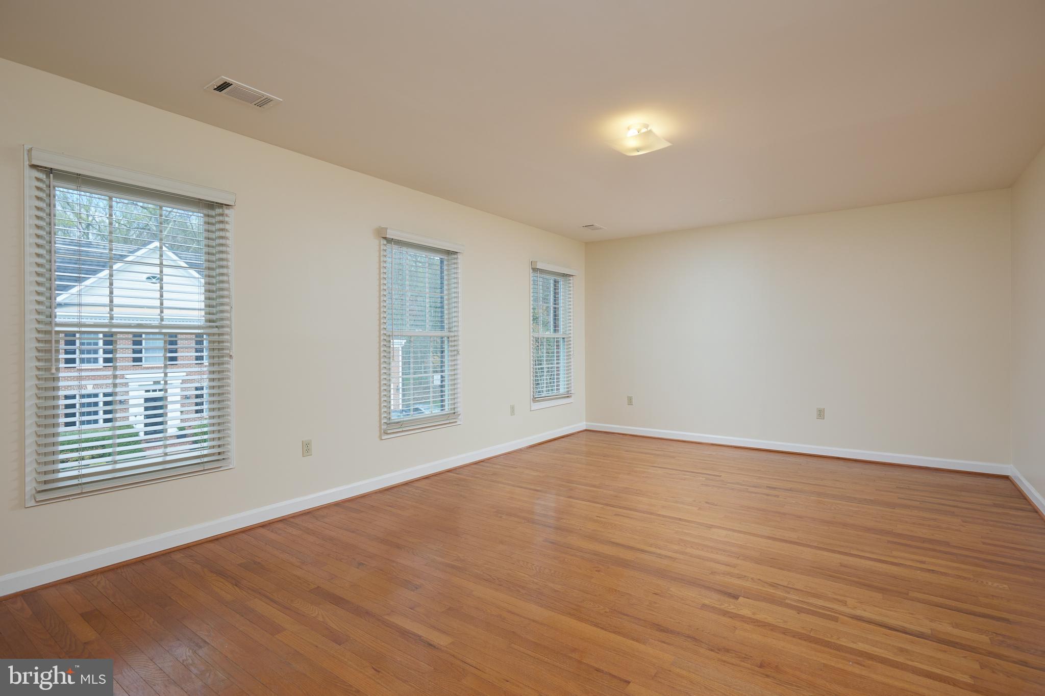 7823 Stable Way Potomac, MD 20854 - Photo 25 of 54