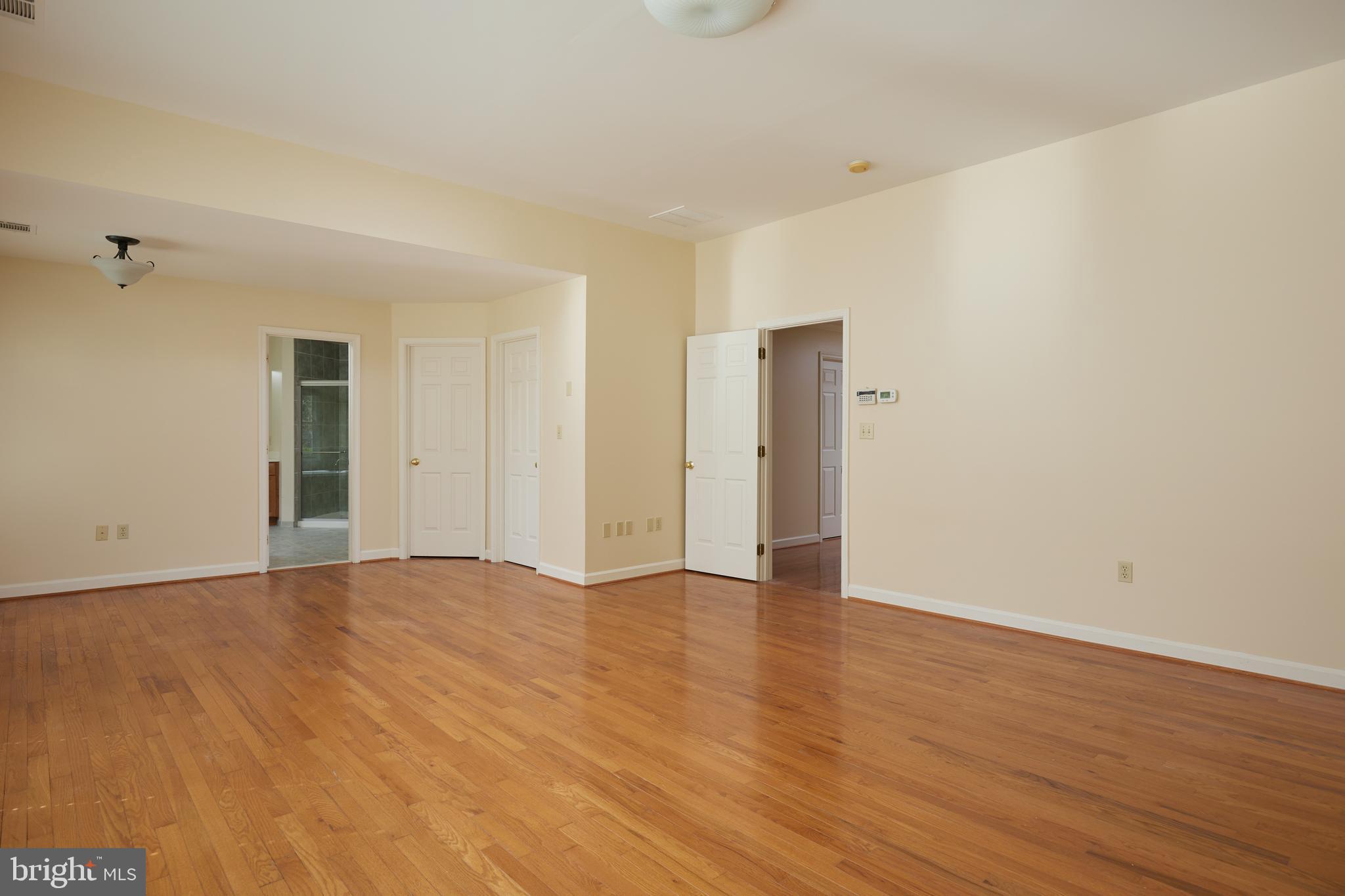 7823 Stable Way Potomac, MD 20854 - Photo 34 of 54