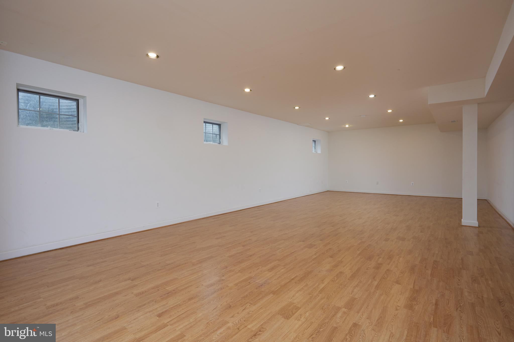 7823 Stable Way Potomac, MD 20854 - Photo 45 of 54