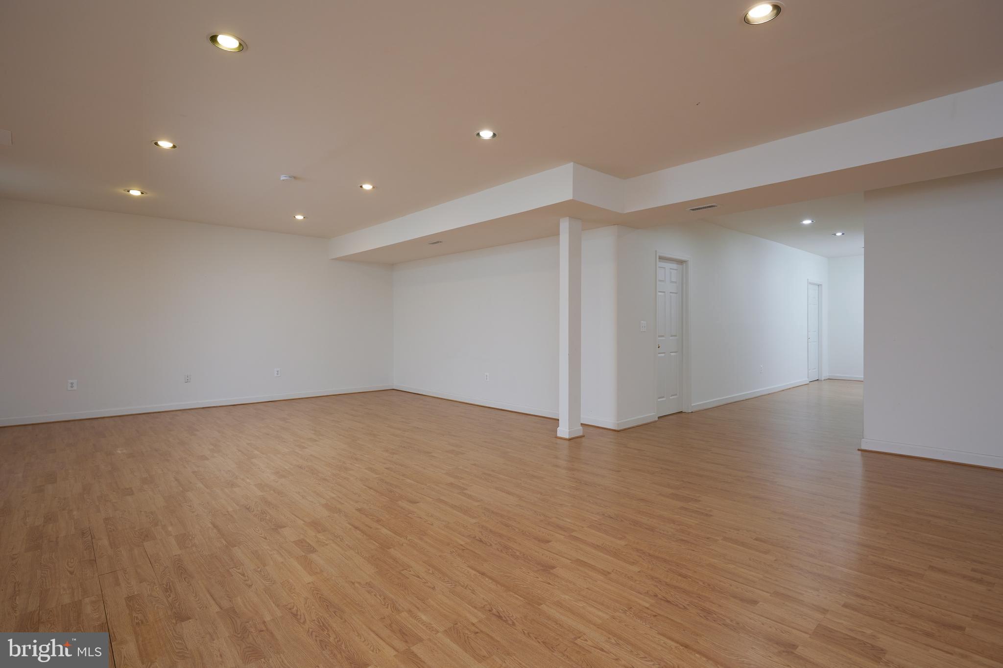 7823 Stable Way Potomac, MD 20854 - Photo 46 of 54