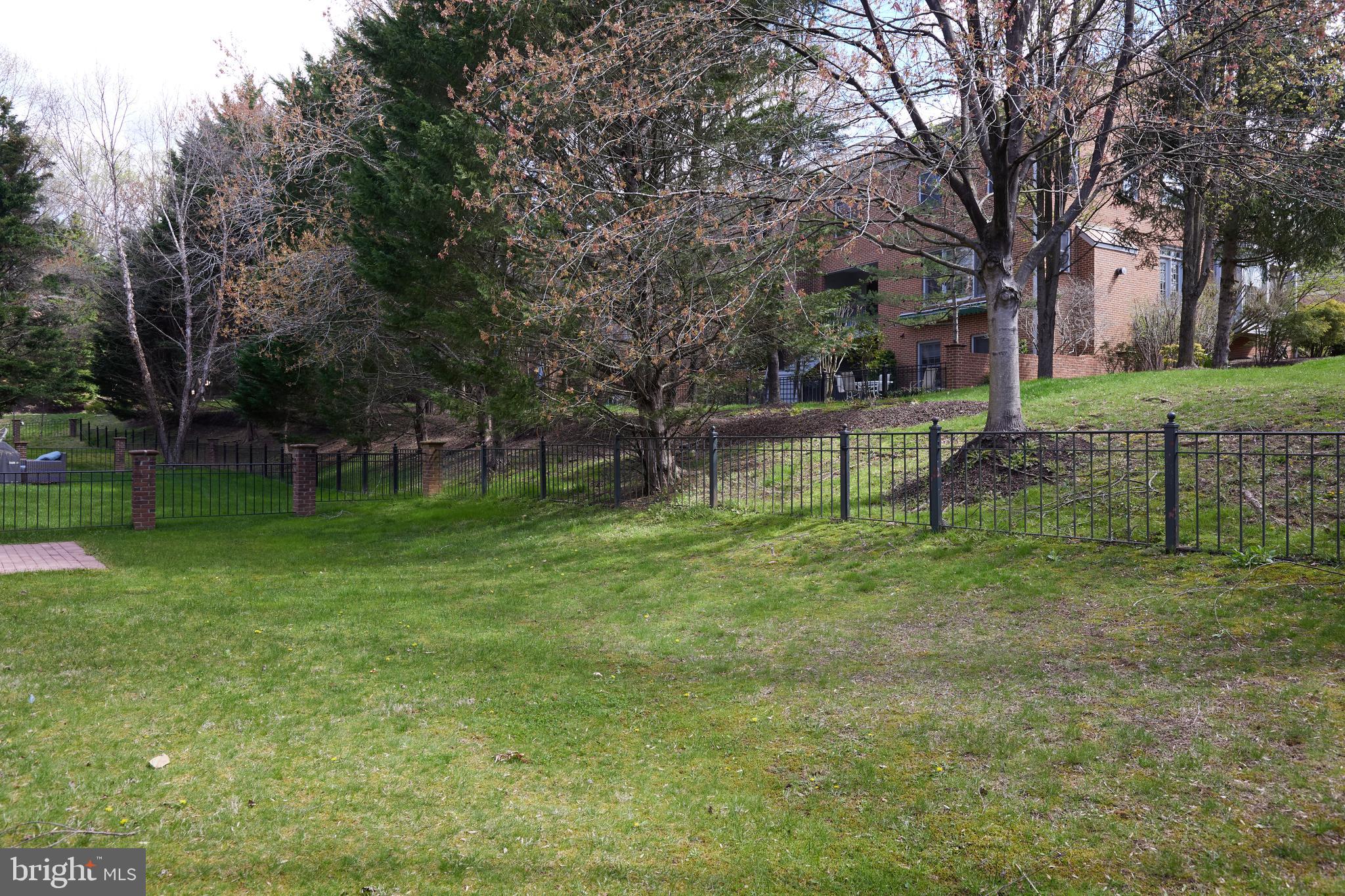 7823 Stable Way Potomac, MD 20854 - Photo 52 of 54