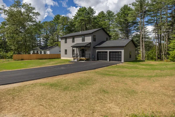$575,000 | 4 Stream Side Drive, Lewiston, ME 04240