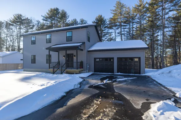 $575,000 | 4 Stream Side Drive, Lewiston, ME 04240