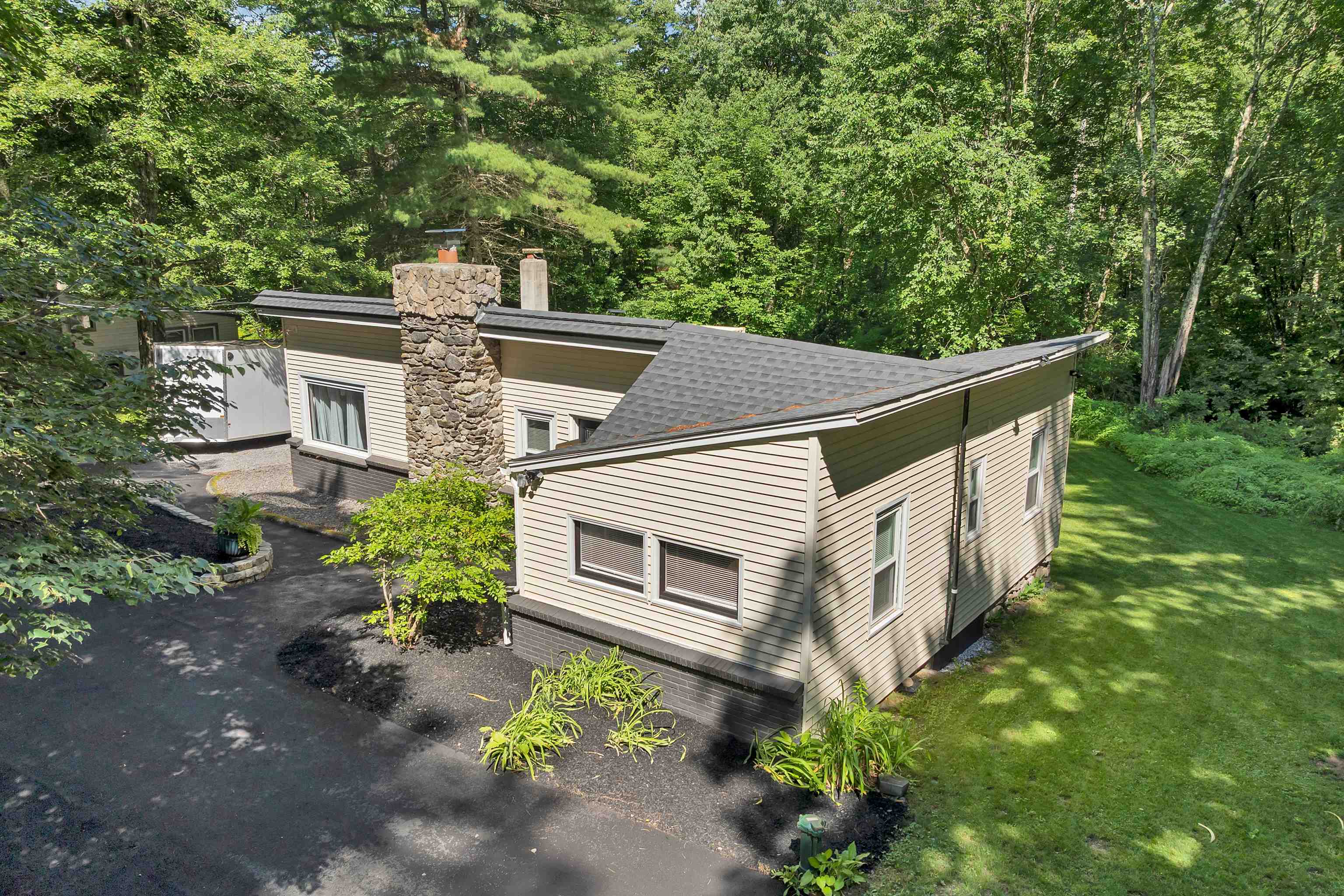 31 Ministerial Road Windham, NH 03087 - Photo 33 of 50