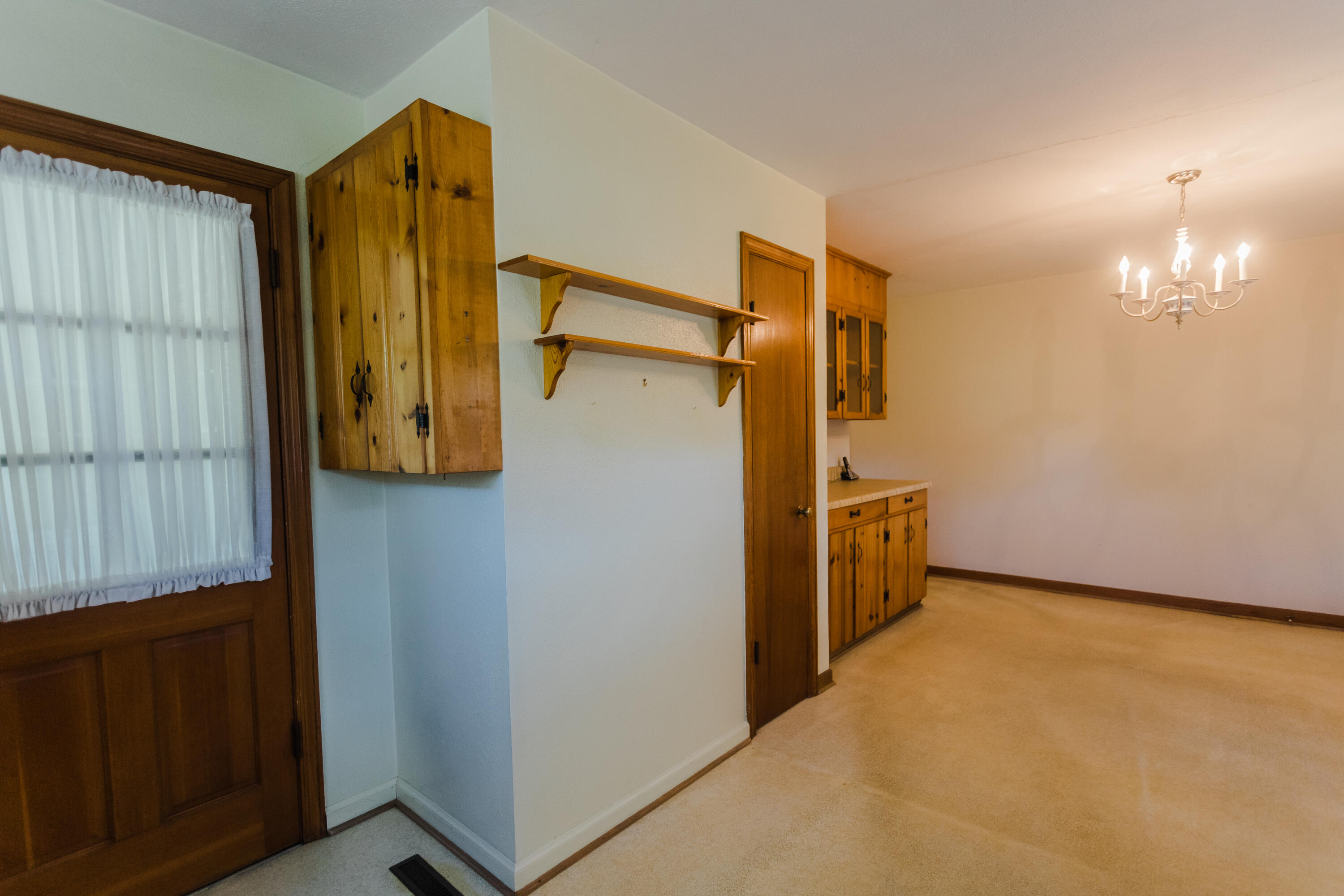 3329 Vaucluse Road Aiken, SC 29801 - Photo 9 of 26 BQ6A6825