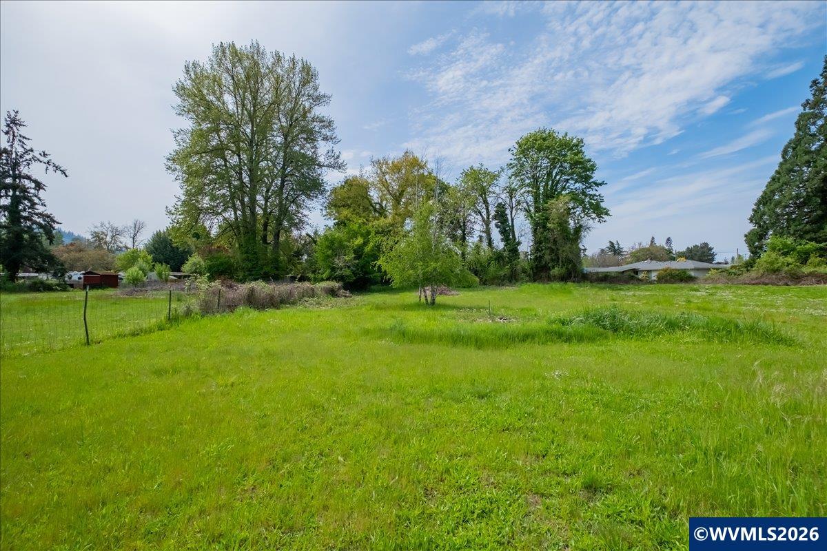 32973 Tennessee Road Southeast Lebanon, OR 97355 - Photo 37 of 49 Gallery Image 37