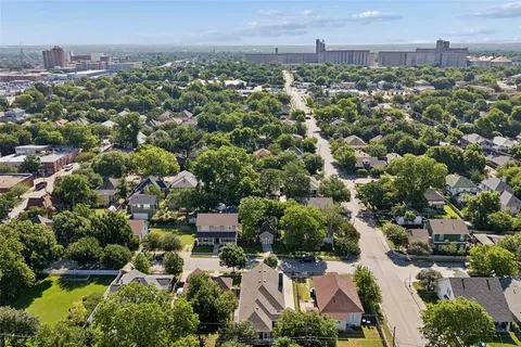 $595,000 | 1820 Washington Avenue, Fort Worth, TX 76110
