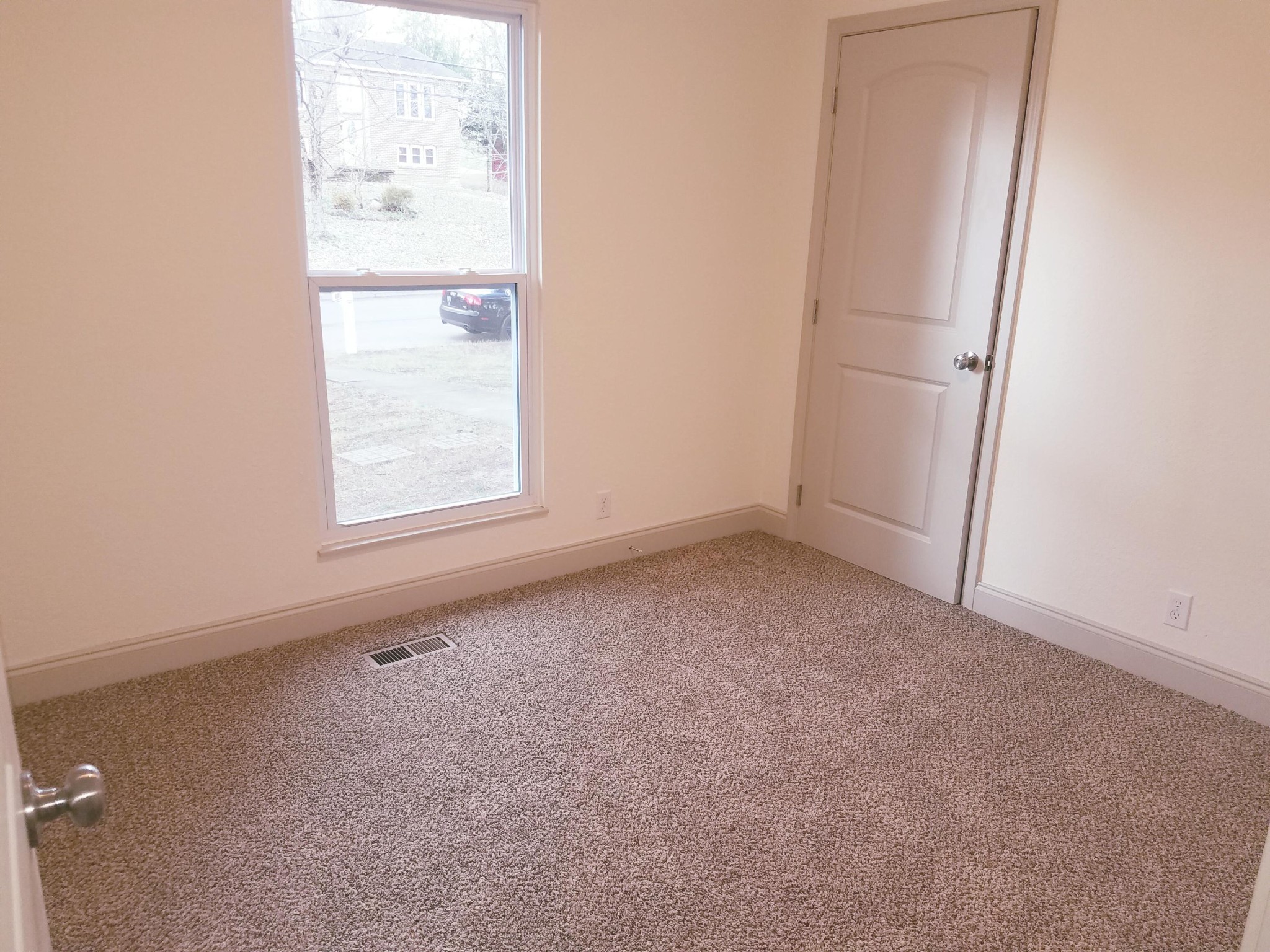 4300 Mascarene Road Knoxville, TN 37921 - Photo 8 of 16 Gallery Image 8
