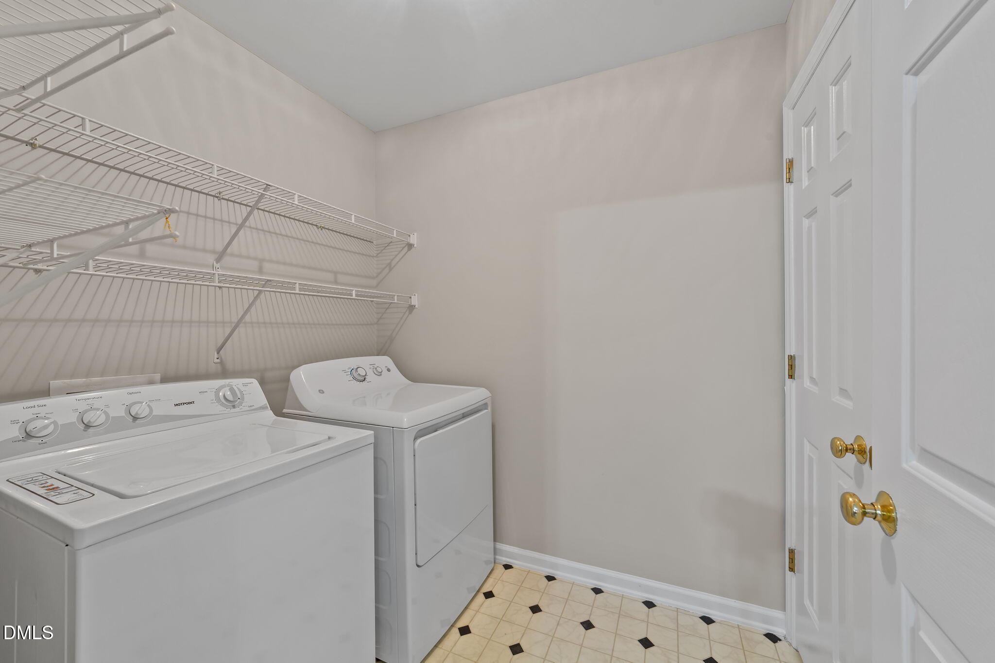 1900 Middle Ridge Drive Willow Spring, NC 27592 - Photo 28 of 45 photo_024