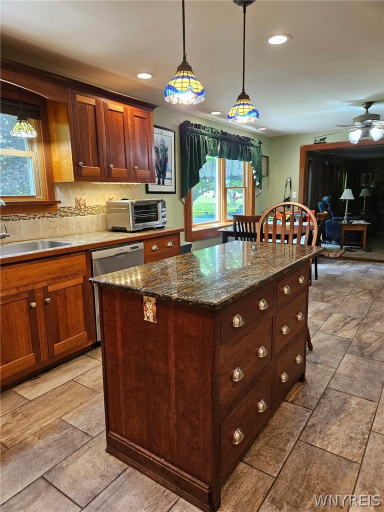 9950 Harper Road Darien, NY 14036 - Photo 29 of 50 Kitchen