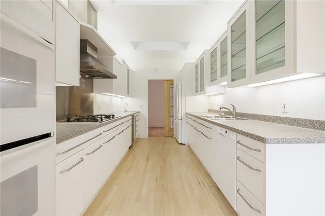 $719,900 | 3 Scr Lane, Perinton, NY 14450