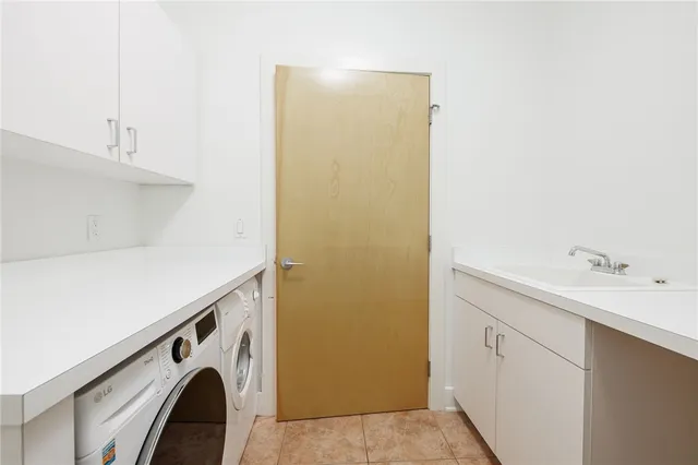 $719,900 | 3 Scr Lane, Perinton, NY 14450