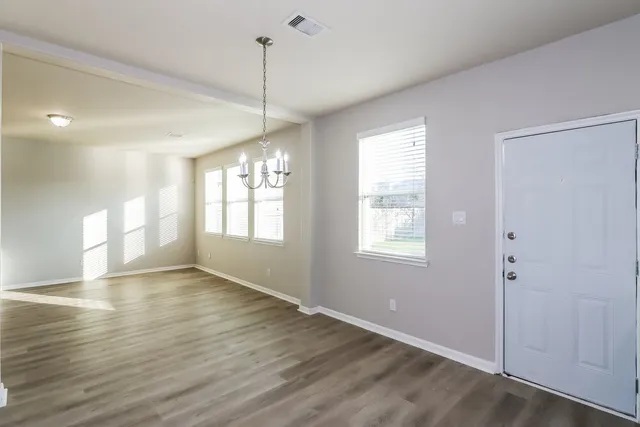 $1,965 | 3319 Allington Court, Houston, TX 77014