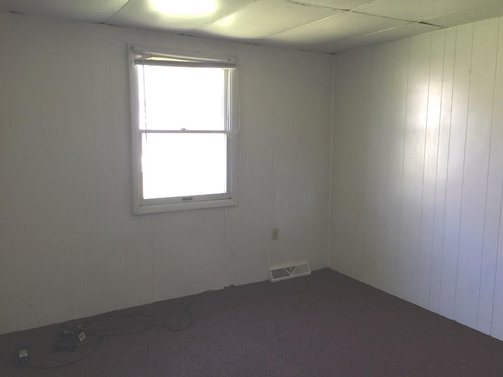357 Water Street Indiana, PA 15701 - Photo 5 of 16 Interior