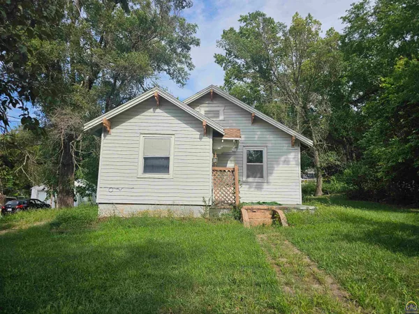 $31,000 | 514 South Mulberry Street, Madison, KS 66860