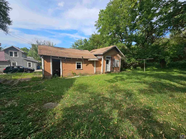 $31,000 | 514 South Mulberry Street, Madison, KS 66860