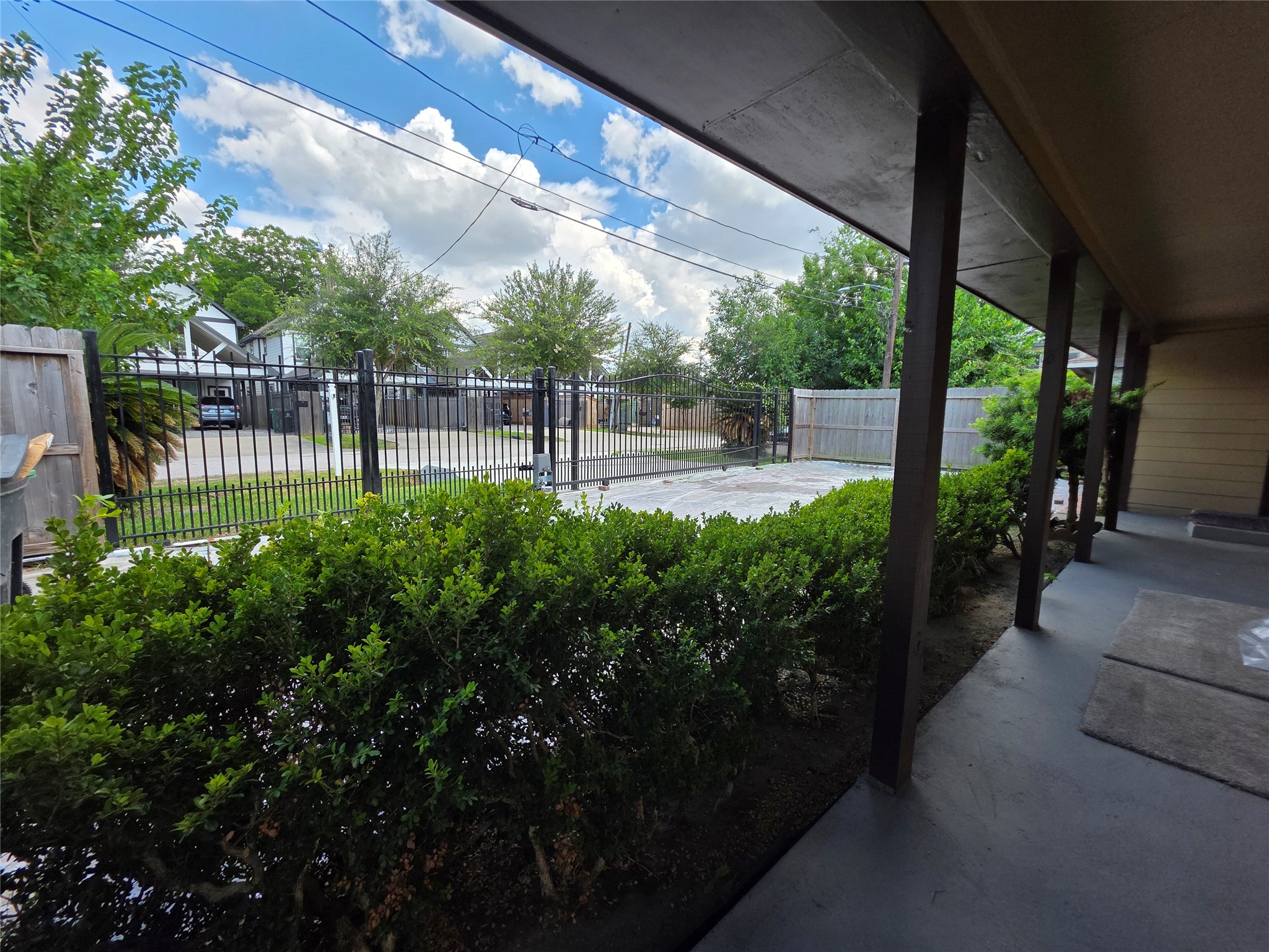 4105 Rutland Street Houston, TX 77018 - Photo 27 of 34 Refreshing porch space for that rocking chair!
