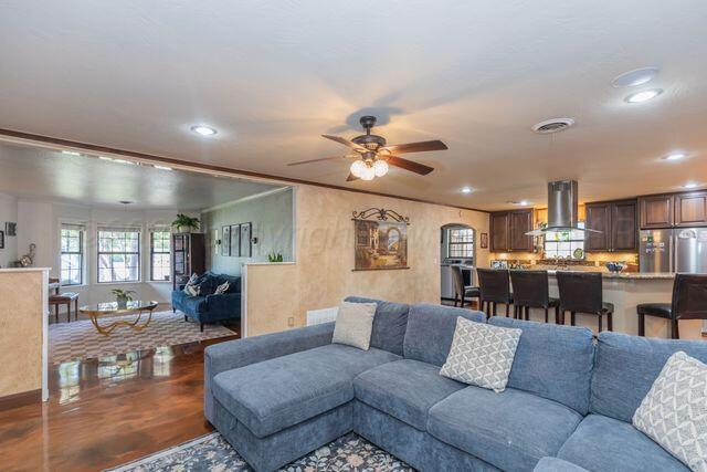 7104 Dreyfuss Road Amarillo, TX 79106 - Photo 8 of 47 dreyfuss den 6
