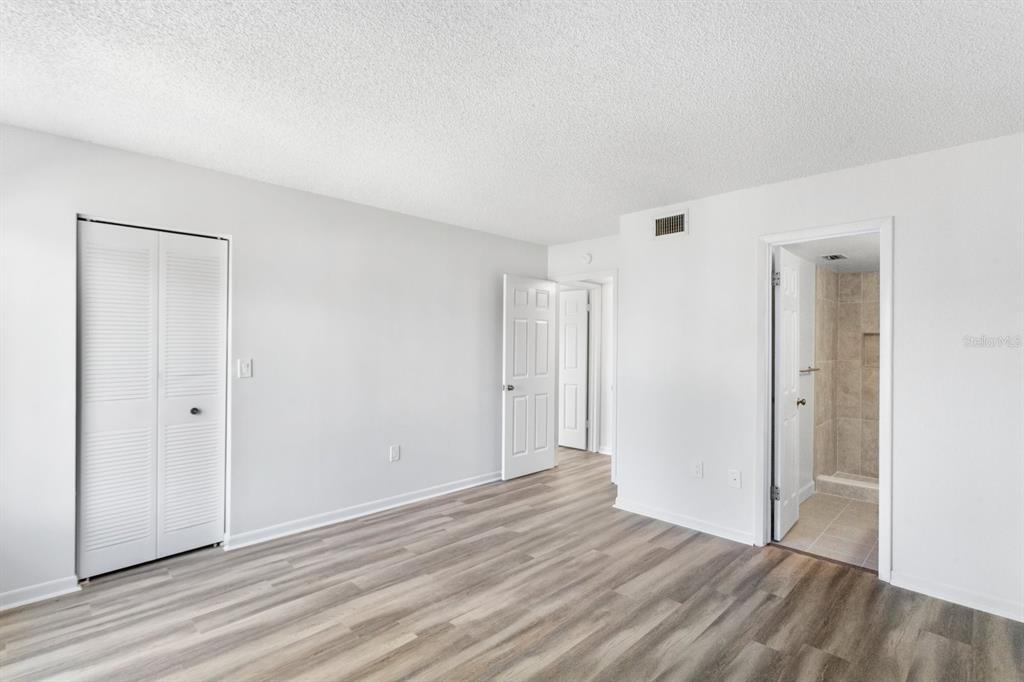 2522 Pine Ridge Way South, Unit D2 Palm Harbor, FL 34684 - Photo 13 of 27