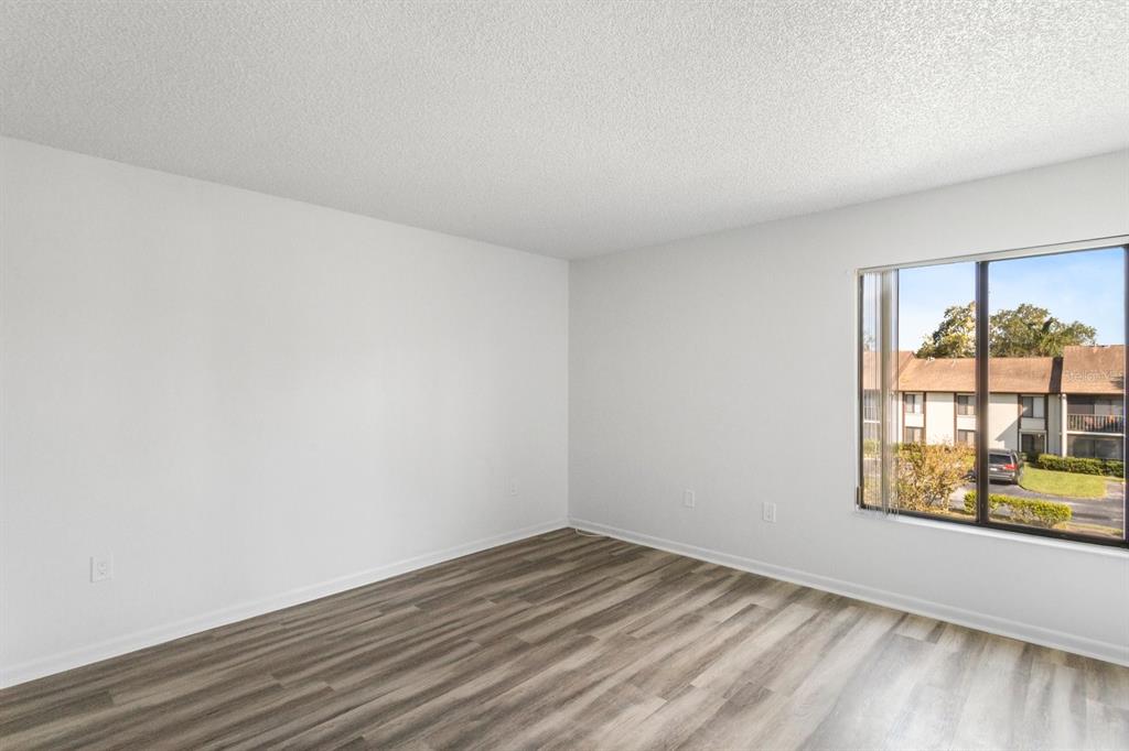 2522 Pine Ridge Way South, Unit D2 Palm Harbor, FL 34684 - Photo 14 of 27