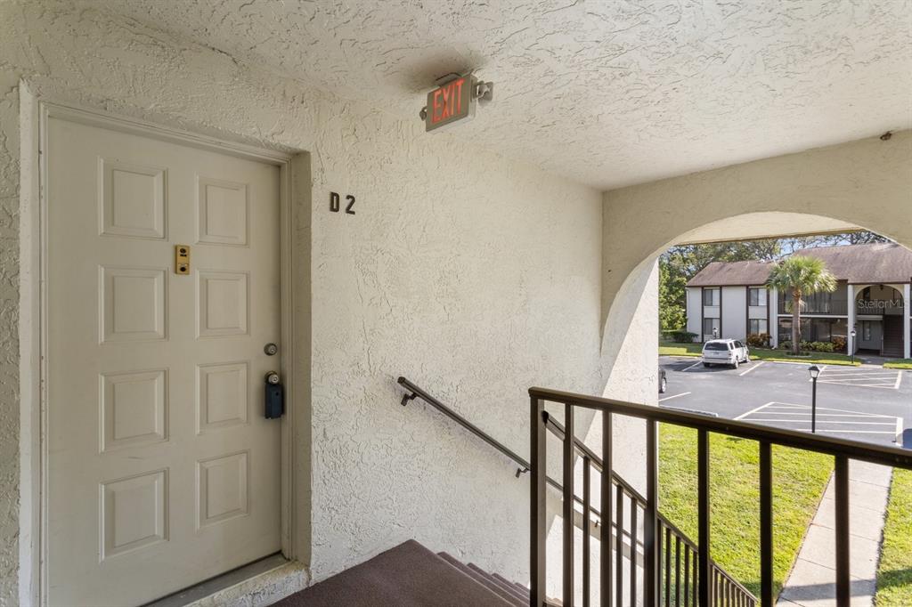 2522 Pine Ridge Way South, Unit D2 Palm Harbor, FL 34684 - Photo 3 of 27