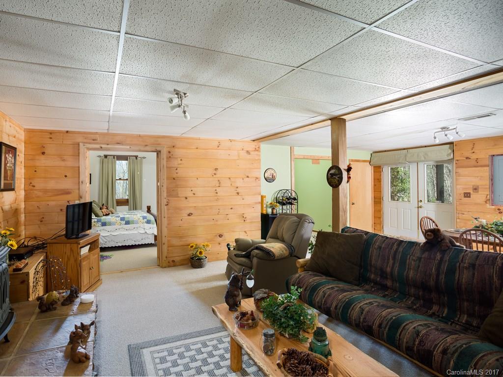 99 High Ridge Road Leicester, NC 28748 - Photo 8 of 24