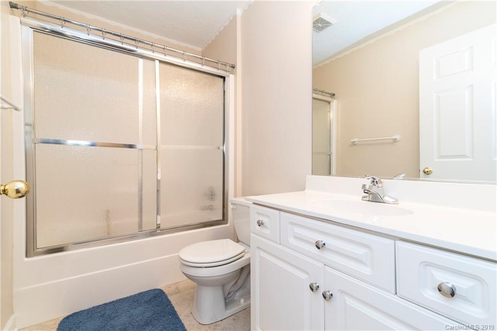 120 Meadowview Road Mocksville, NC 27028 - Photo 17 of 37 Gallery Image 17