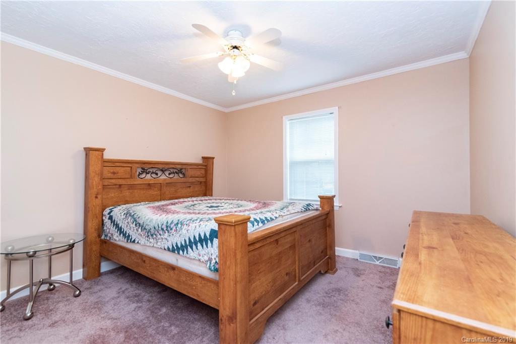 120 Meadowview Road Mocksville, NC 27028 - Photo 22 of 37 Gallery Image 22