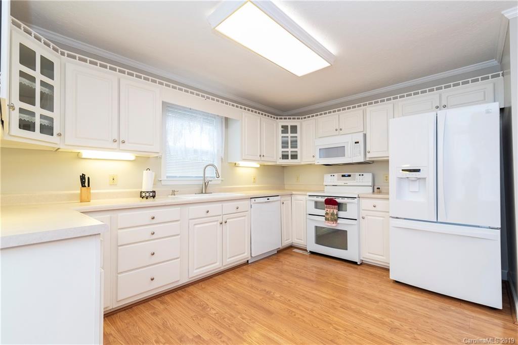 120 Meadowview Road Mocksville, NC 27028 - Photo 27 of 37 Gallery Image 27