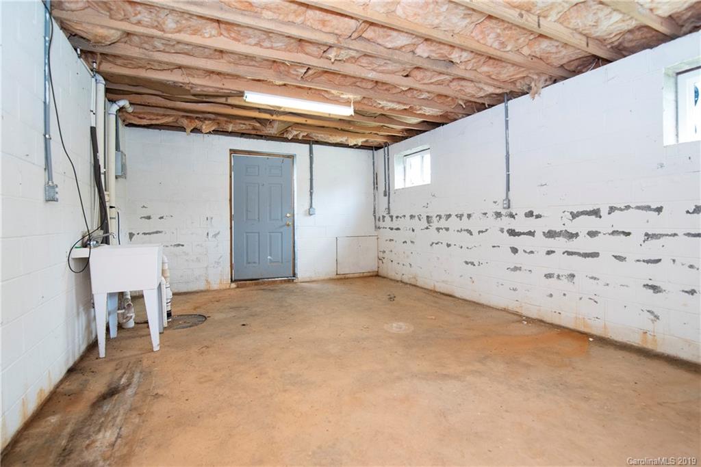 120 Meadowview Road Mocksville, NC 27028 - Photo 29 of 37 Gallery Image 29