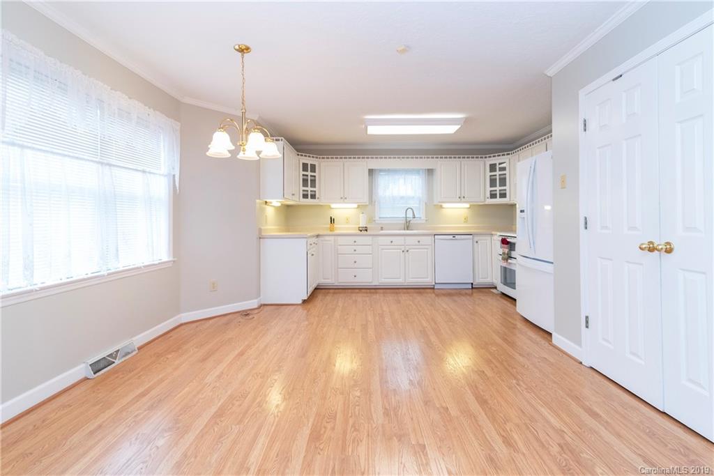 120 Meadowview Road Mocksville, NC 27028 - Photo 7 of 37 Gallery Image 7
