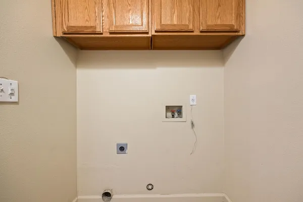 $383,000 | 988 Ramona Avenue, Clovis, CA 93727