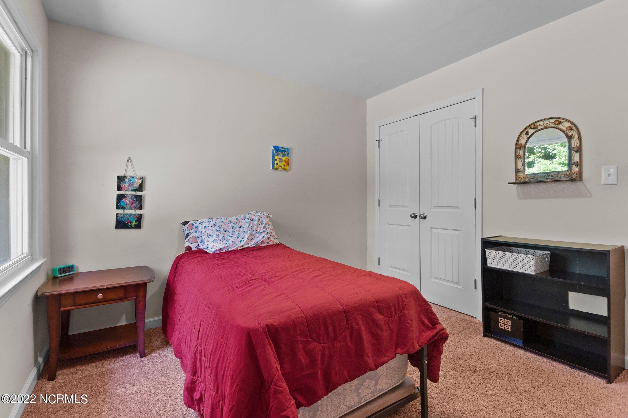 102 Balsam Road Jacksonville, NC 28546 - Photo 36 of 41 24-web-or-mls-DSC06754