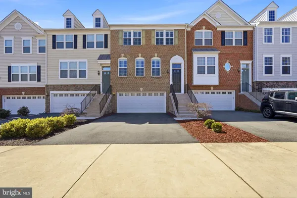$595,000 | 1723 Granville Court, Woodbridge, VA 22191