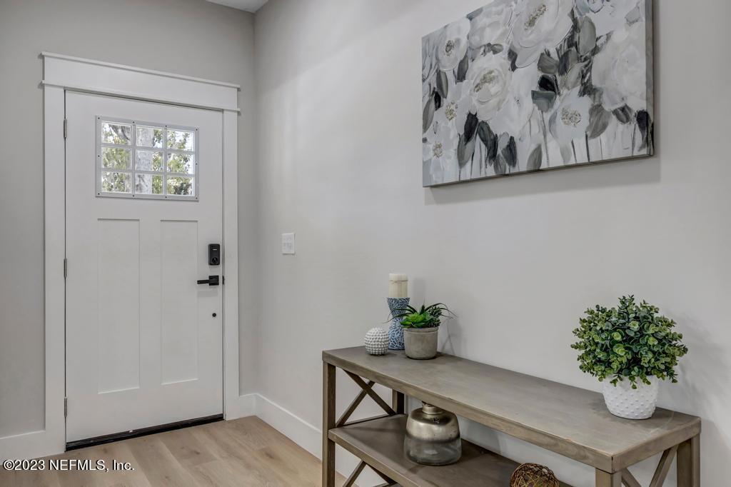 1281 Glen Laura Road Jacksonville, FL 32205 - Photo 3 of 33 a view of a workspace