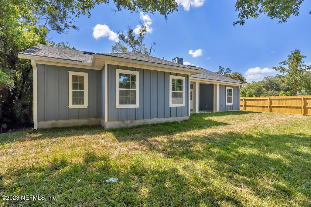 1281 Glen Laura Road Jacksonville, FL 32205 - Photo 32 of 33 a view of a house with a yard