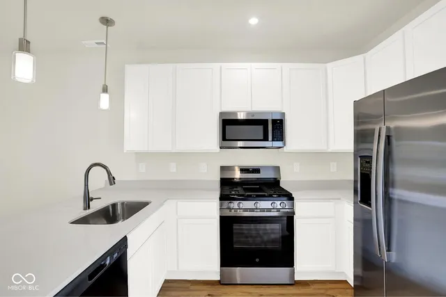 $289,000 | 8558 Goldfinch Road, Brownsburg, IN 46112