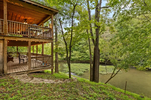 $575,000 | 9112 Highway 41, Ringgold, GA 30736