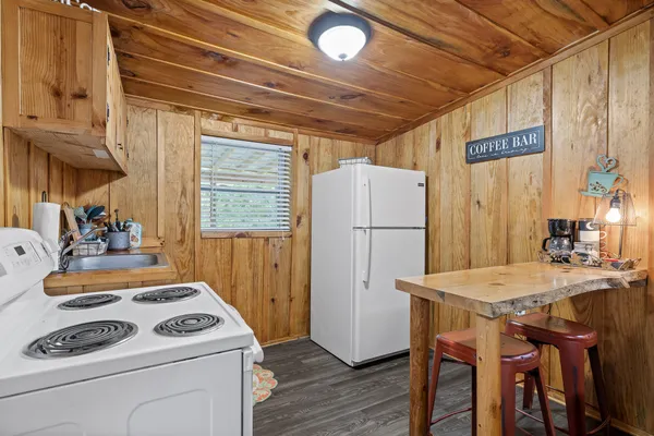 $575,000 | 9112 Highway 41, Ringgold, GA 30736