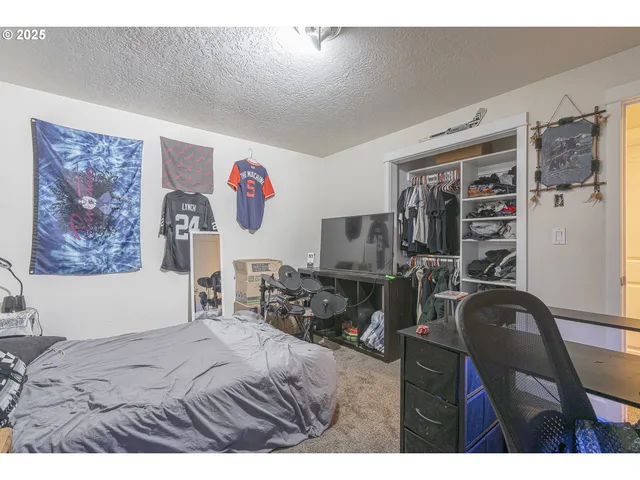 $420,000 | 292 Southeast Academy Street, Dallas, OR 97338