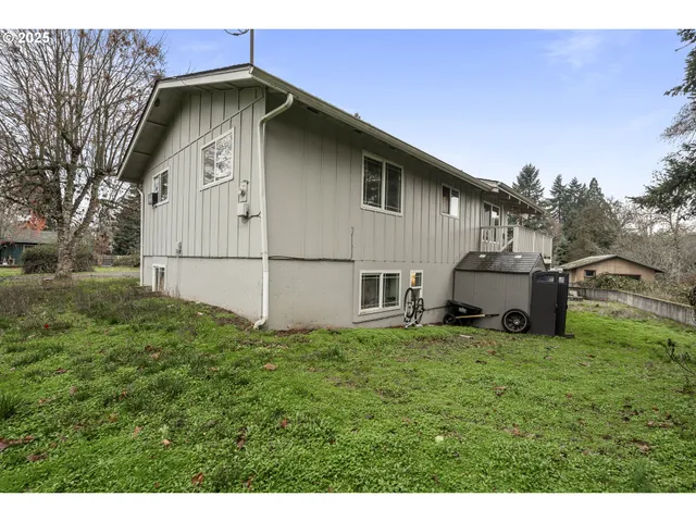 $420,000 | 292 Southeast Academy Street, Dallas, OR 97338