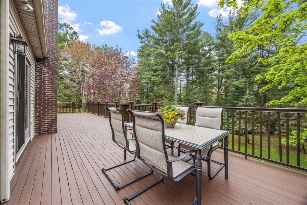 83 Micajah Pond Road Plymouth, MA 02360 - Photo 34 of 41 Gallery Image 34