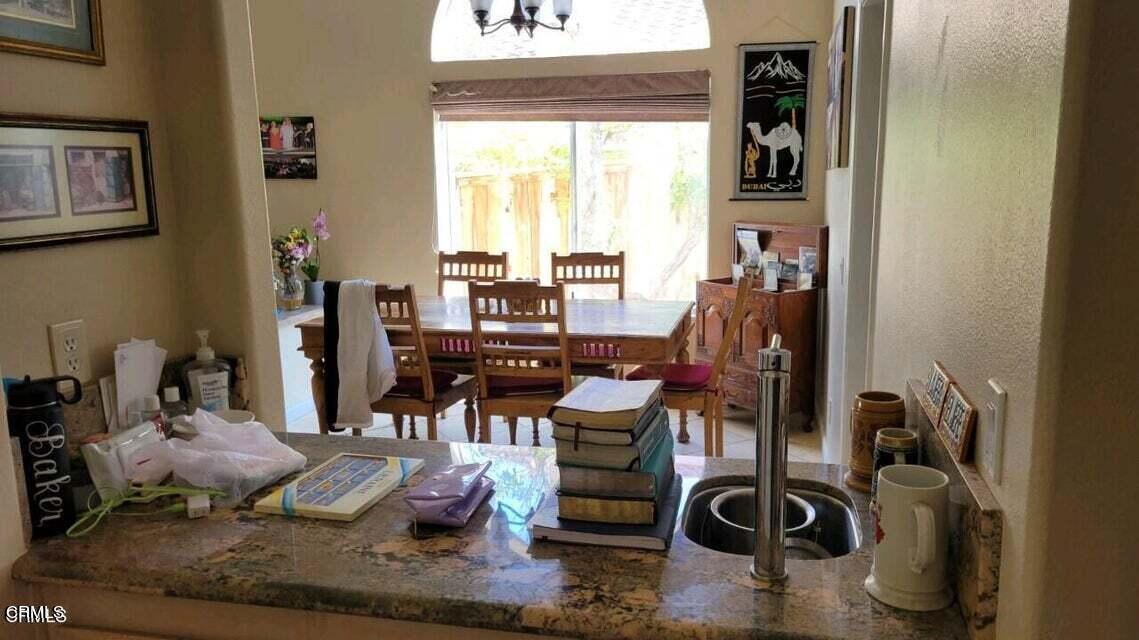 2409 Grapevine Drive Oxnard, CA 93036 - Photo 6 of 12 20210517182515408516000000-o