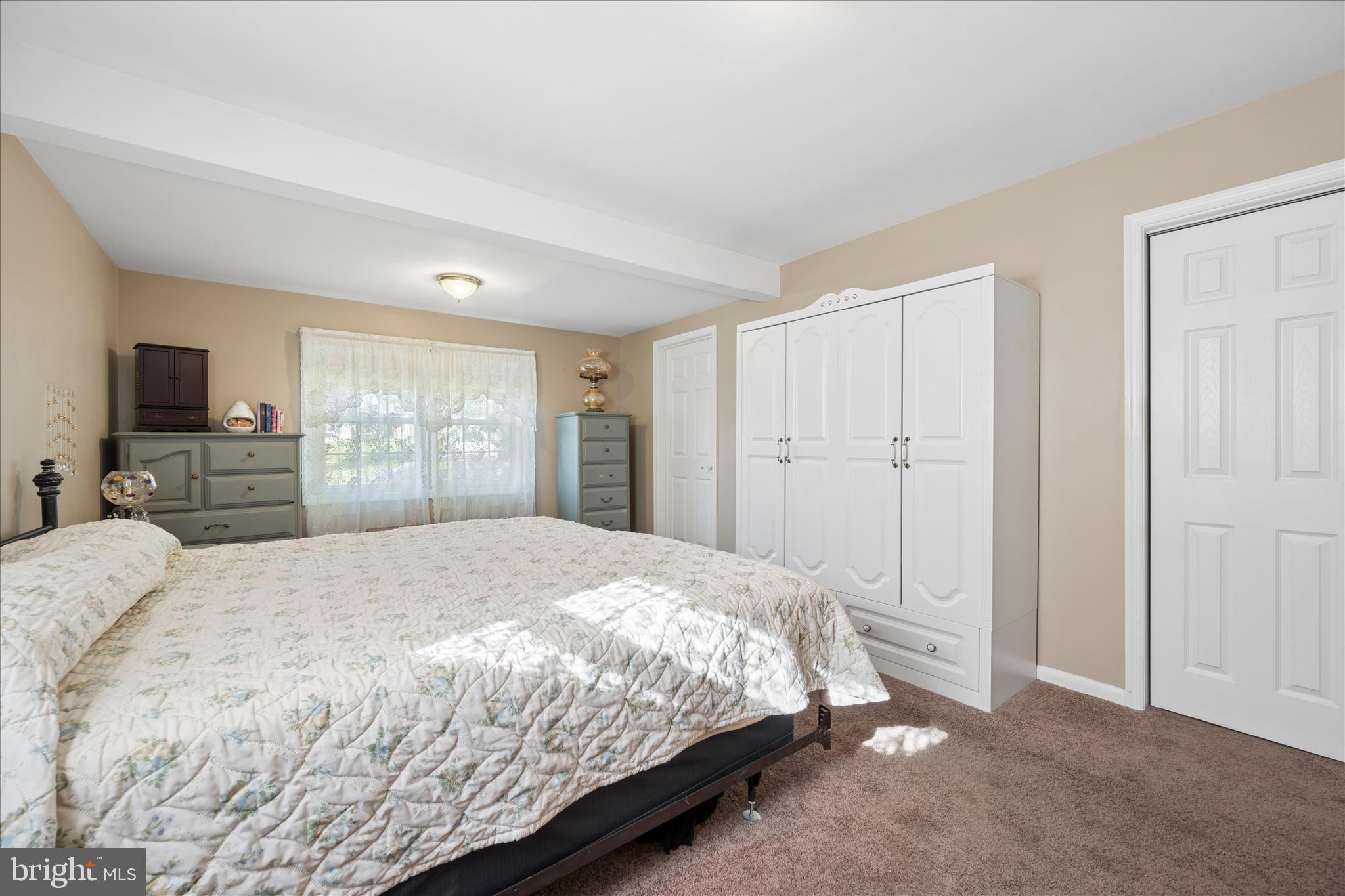 17223 Clover Leaf Road Hagerstown, MD 21740 - Photo 26 of 59 Primary Bedroom