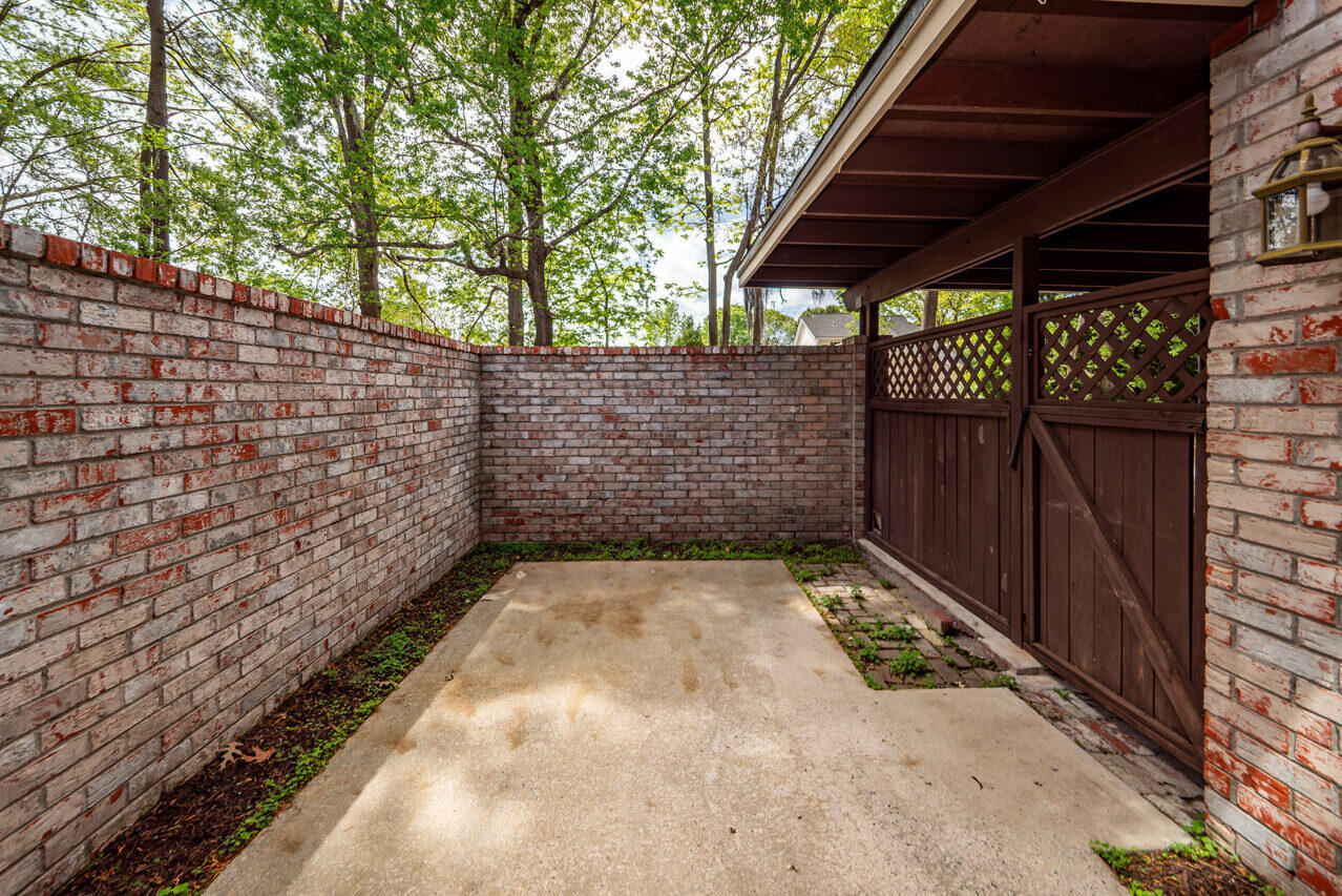 3 Brighton Circle Charleston, SC 29414 - Photo 35 of 42 Patio