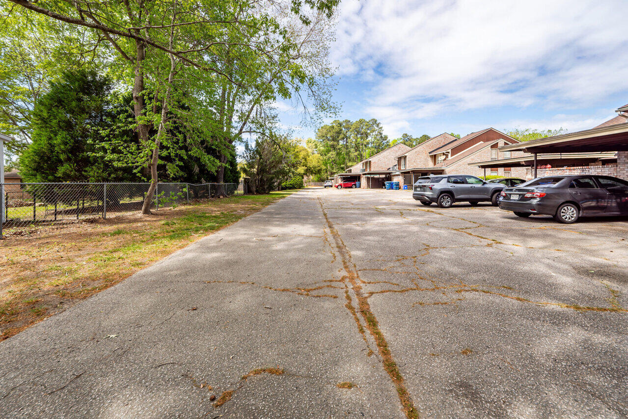 3 Brighton Circle Charleston, SC 29414 - Photo 40 of 42 Parking