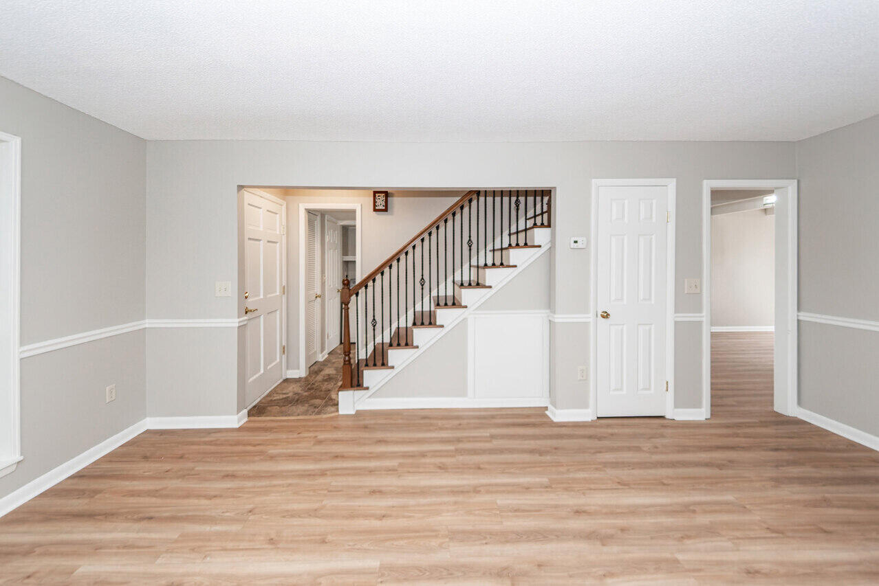3 Brighton Circle Charleston, SC 29414 - Photo 5 of 42 Living Room 3