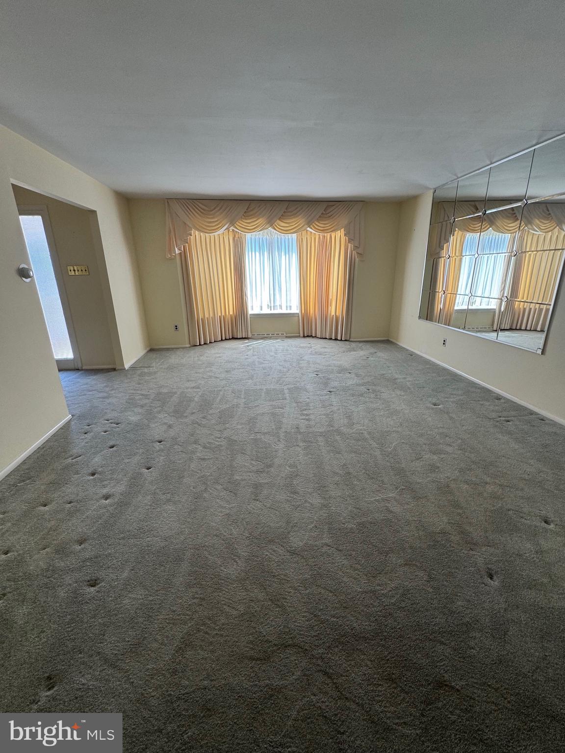 3990 Berton Road Huntingdon Valley, PA 19006 - Photo 12 of 27 Gallery Image 12