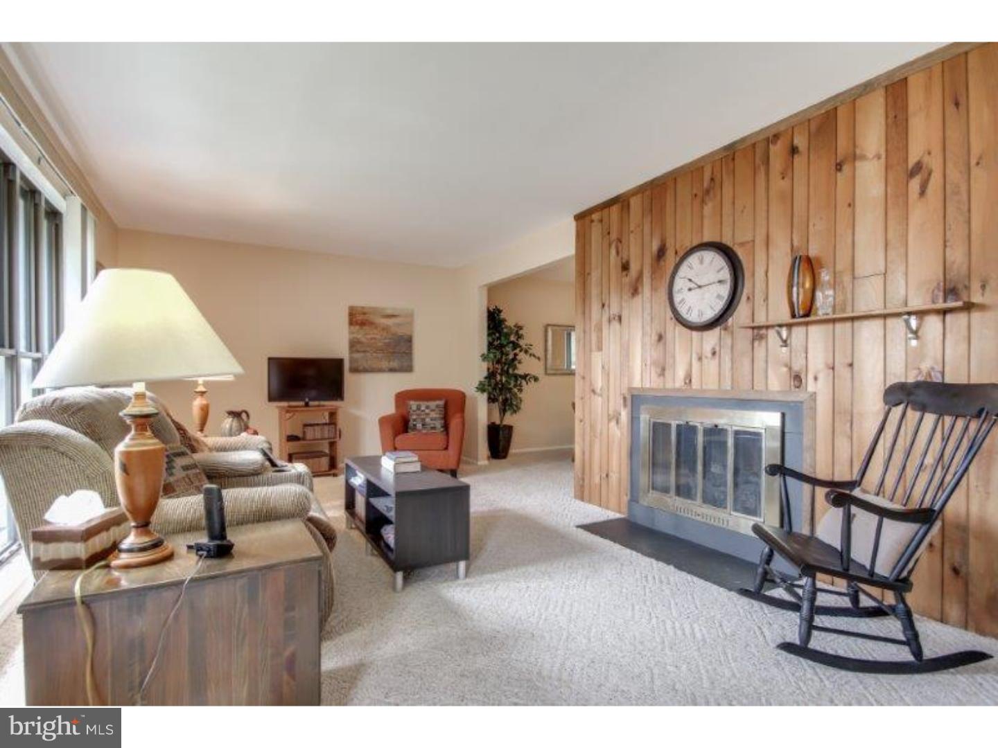 621 Cobblestone Road Williamstown, NJ 08094 - Photo 4 of 25 Gallery Image 4